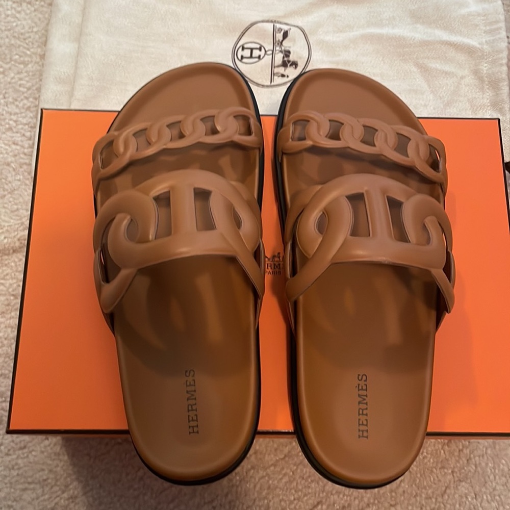 New in box HERMES Extra Sandals 39.5 Naturel